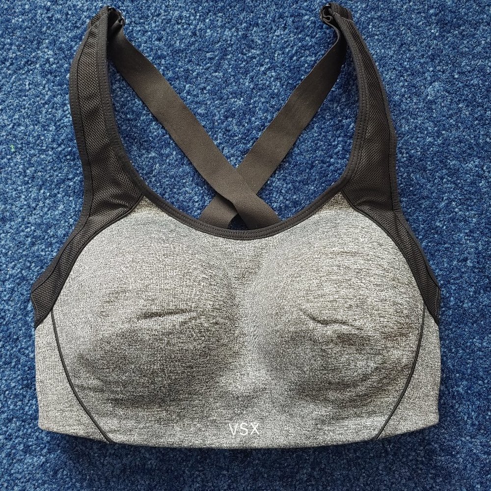Victoria's Secret VSX Sport Bra 32D